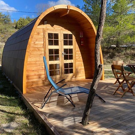 Camping Les Hauts De Rosans Bagian luar foto